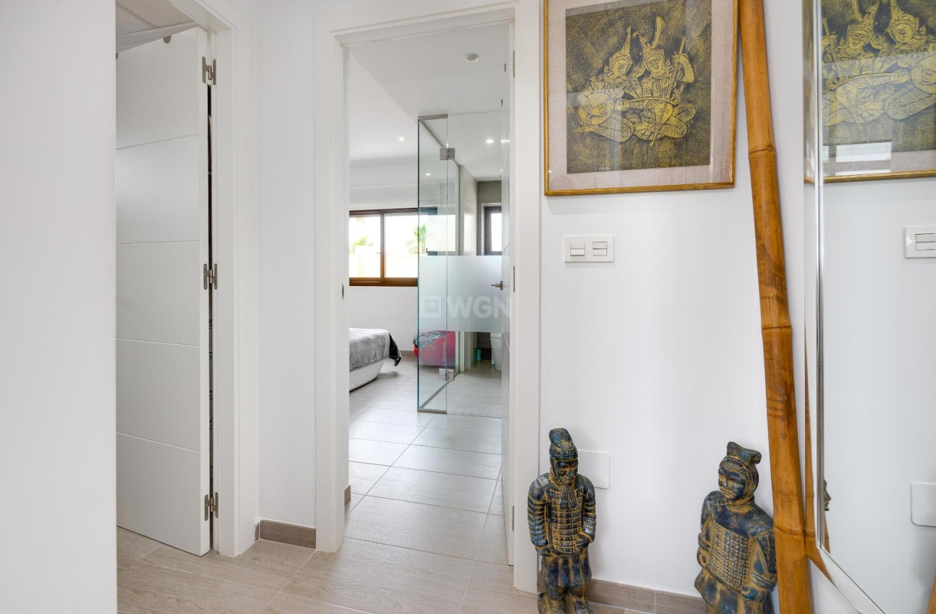 Resale - Villa - Ciudad Quesada - Pueblo Bravo