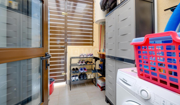 Resale - Villa - Ciudad Quesada - Pueblo Bravo