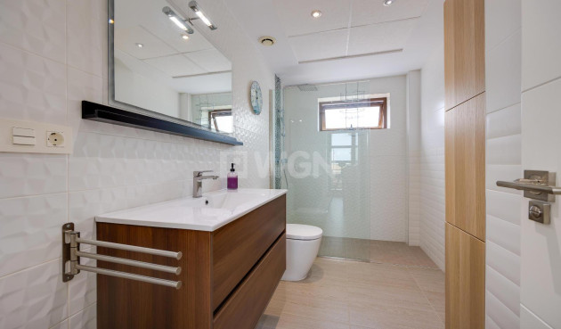 Resale - Villa - Ciudad Quesada - Pueblo Bravo