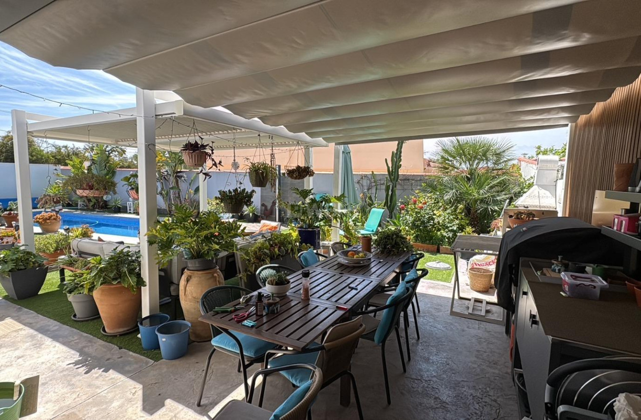 Wiederverkauf - Villa - Torrevieja - La Siesta - El Salado - Torreta