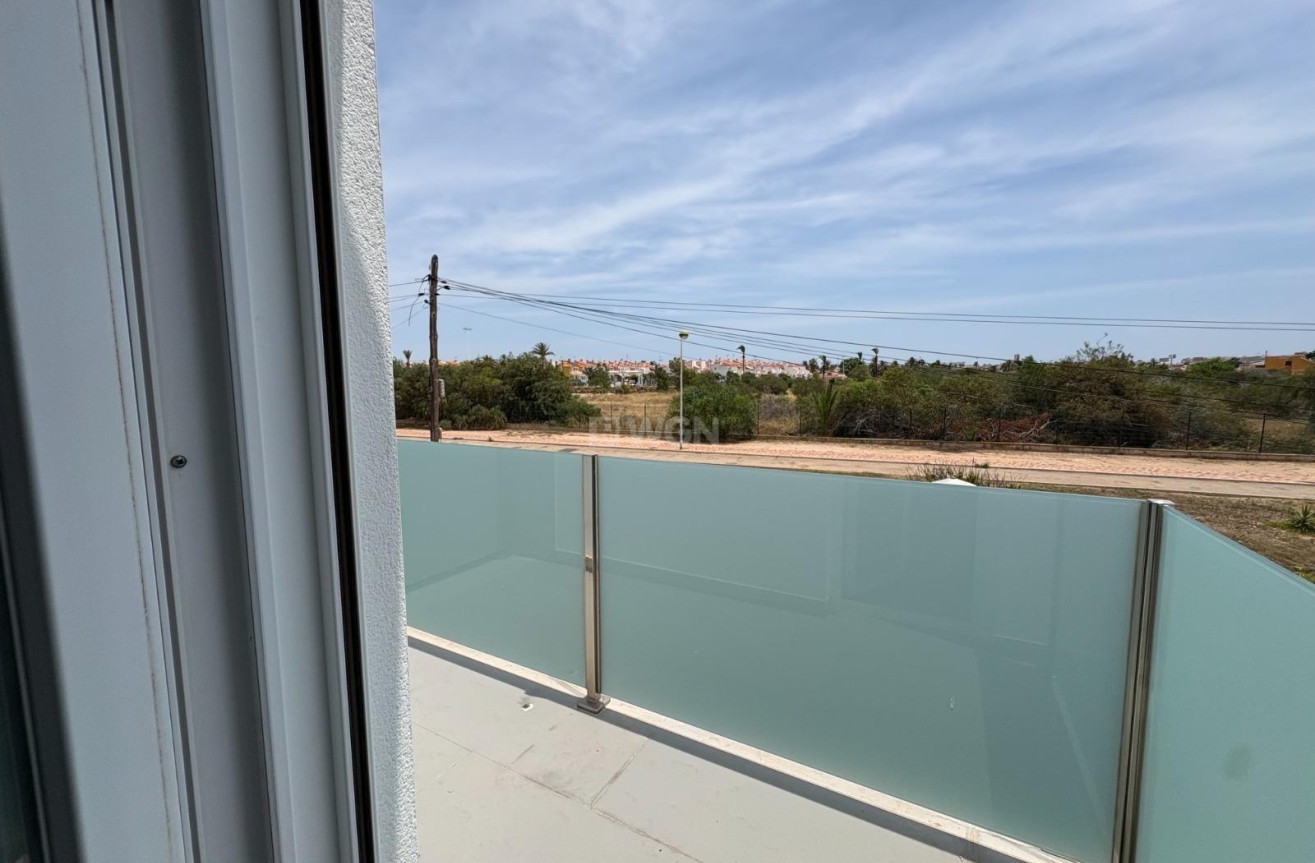 Wiederverkauf - Villa - Torrevieja - La Siesta - El Salado - Torreta
