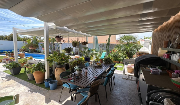 Wiederverkauf - Villa - Torrevieja - La Siesta - El Salado - Torreta