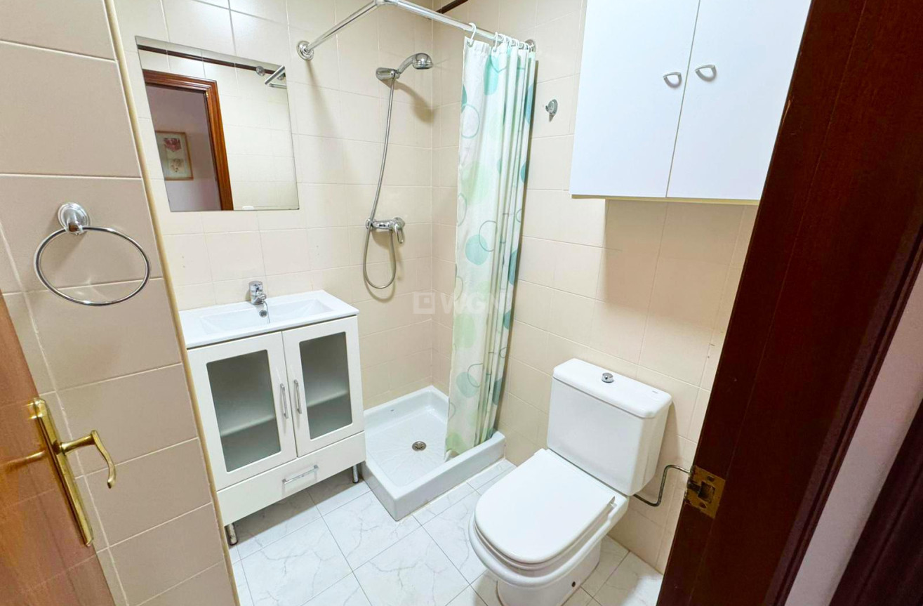 Reventa - Apartamento / piso - San Miguel de Salinas - Inland