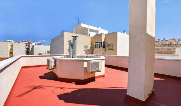 Odsprzedaż - Mieszkanie w bloku - Torrevieja - Costa Blanca