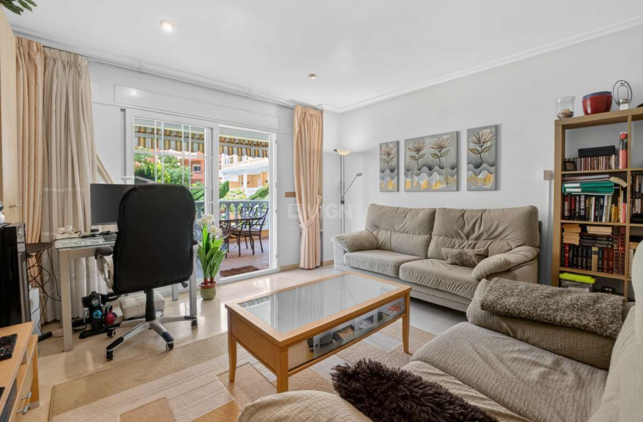 Wiederverkauf - Wohnung - Cabo Roig - Costa Blanca