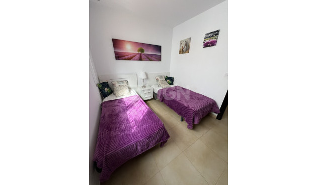 Odsprzedaż - Mieszkanie w bloku - Orihuela Costa - Villamartín