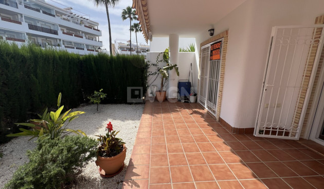 Odsprzedaż - Mieszkanie w bloku - Orihuela Costa - Villamartín