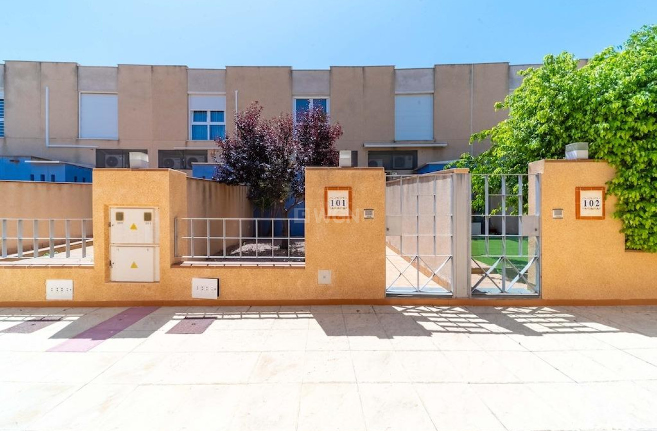 Resale - Townhouse - Orihuela Costa - Costa Blanca