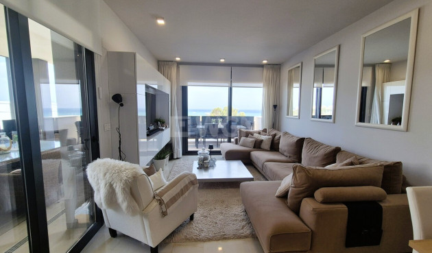 Resale - Apartment / flat - Playa Flamenca - Costa Blanca