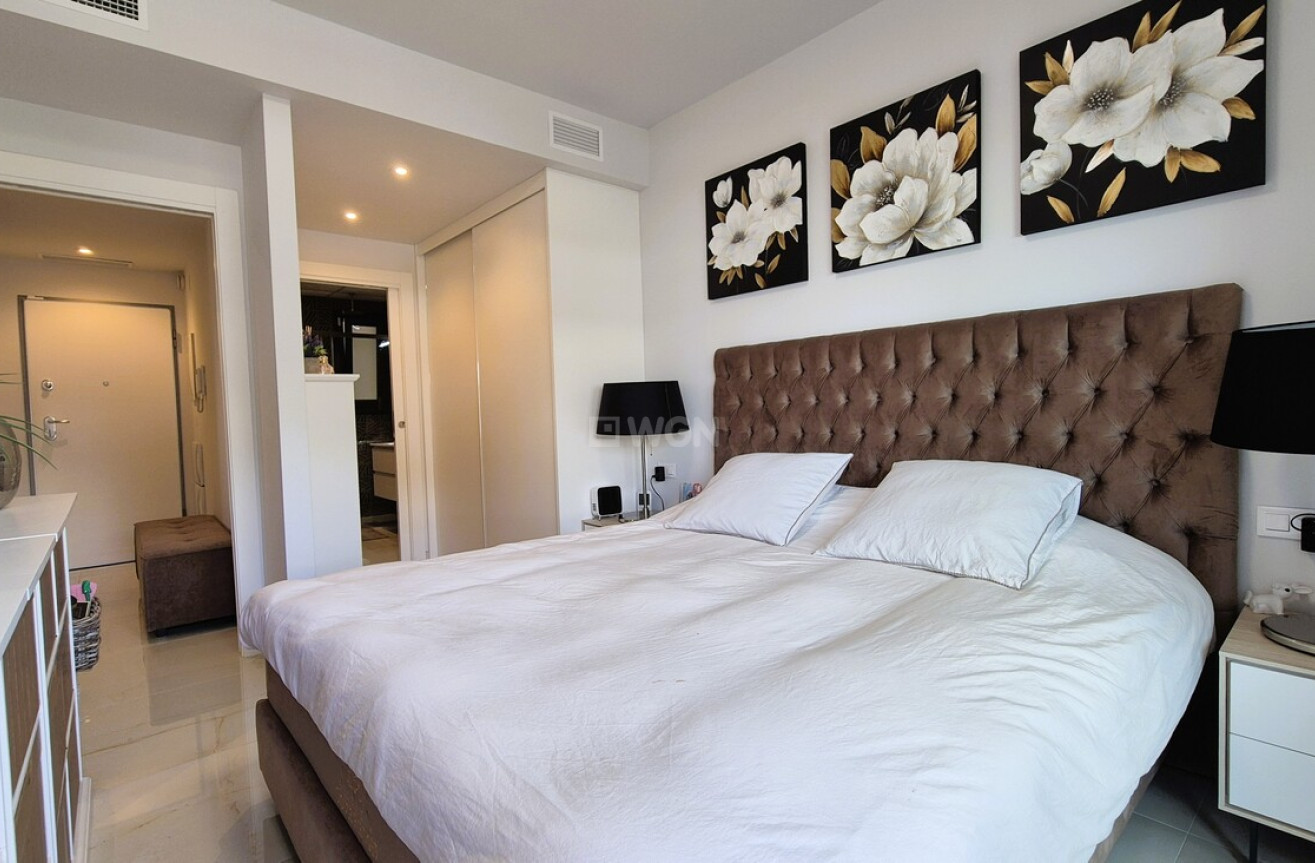 Resale - Apartment / flat - Playa Flamenca - Costa Blanca