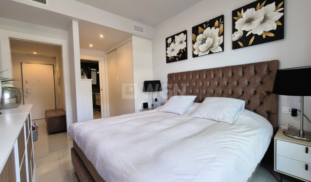 Resale - Apartment / flat - Playa Flamenca - Costa Blanca