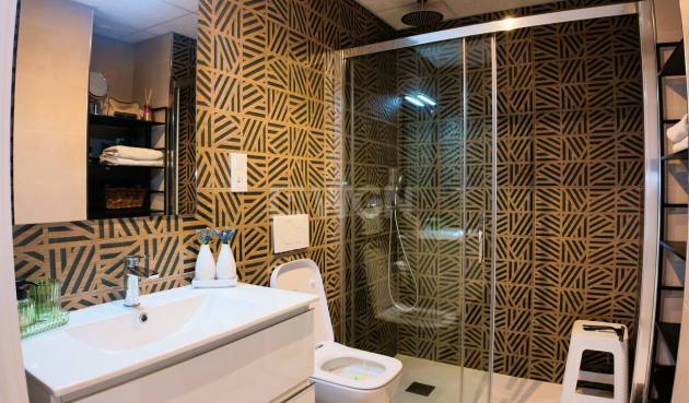 Resale - Apartment / flat - Playa Flamenca - Costa Blanca