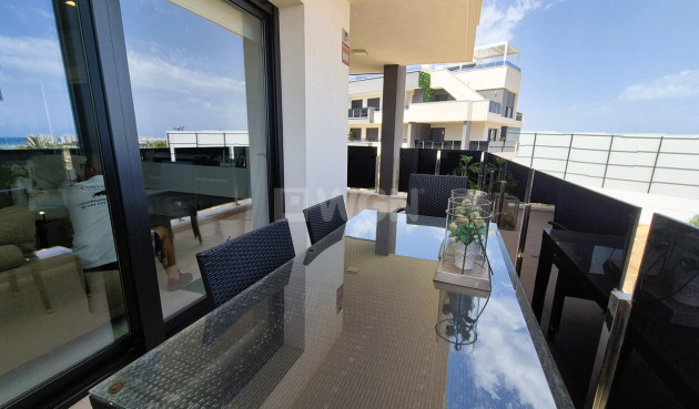 Resale - Apartment / flat - Playa Flamenca - Costa Blanca