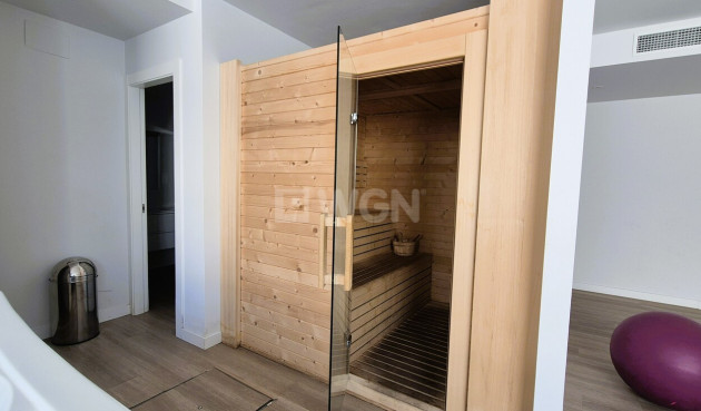 Resale - Apartment / flat - Playa Flamenca - Costa Blanca