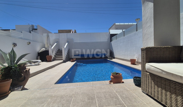 Odsprzedaż - Villa - Villamartin - Costa Blanca