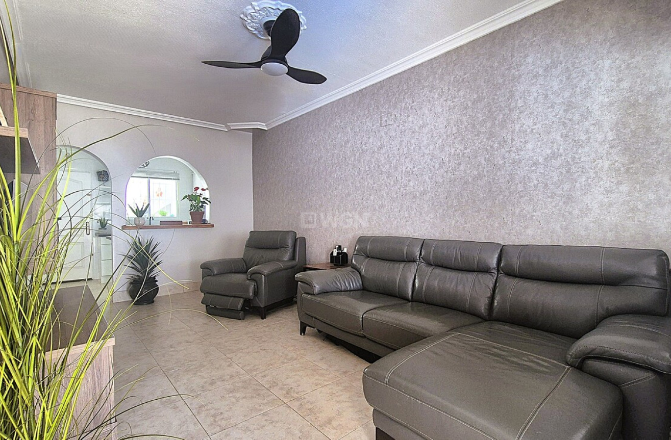 Odsprzedaż - Villa - Villamartin - Costa Blanca