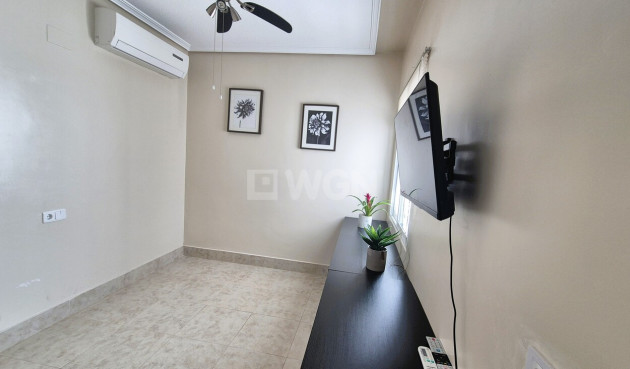 Odsprzedaż - Villa - Villamartin - Costa Blanca