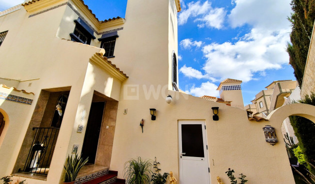 Odsprzedaż - Villa - Villamartin - Costa Blanca