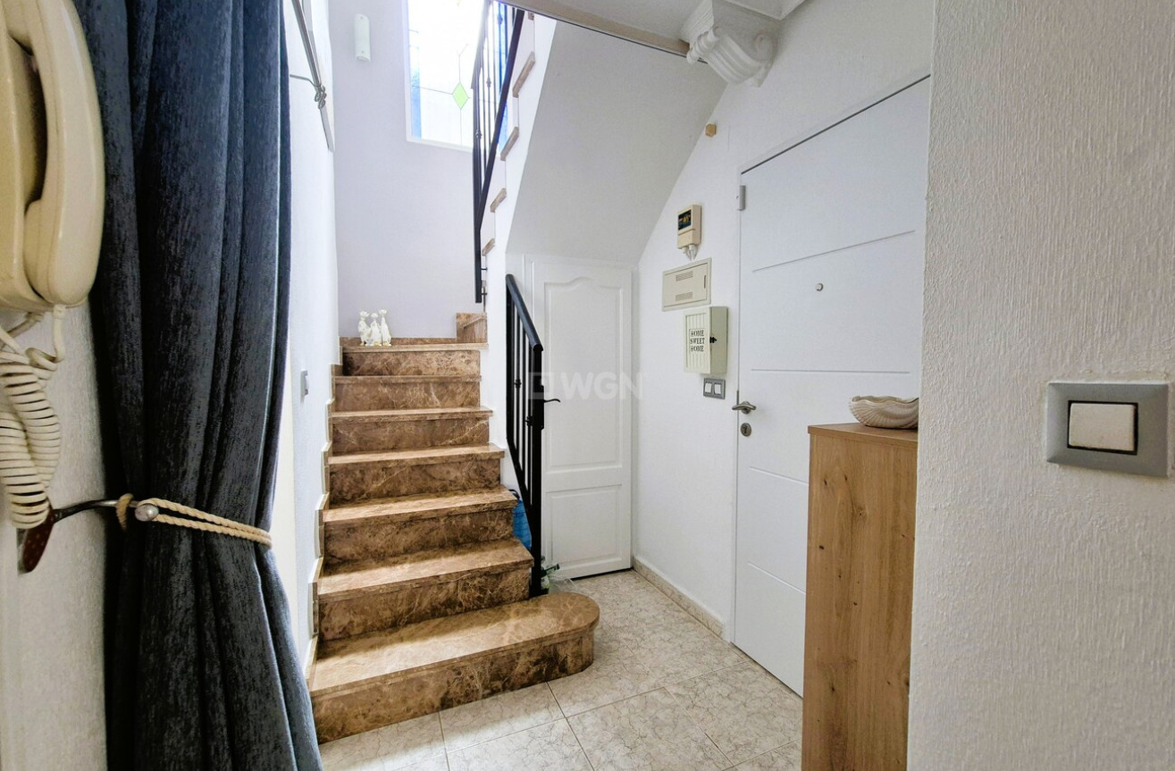 Odsprzedaż - Villa - Villamartin - Costa Blanca