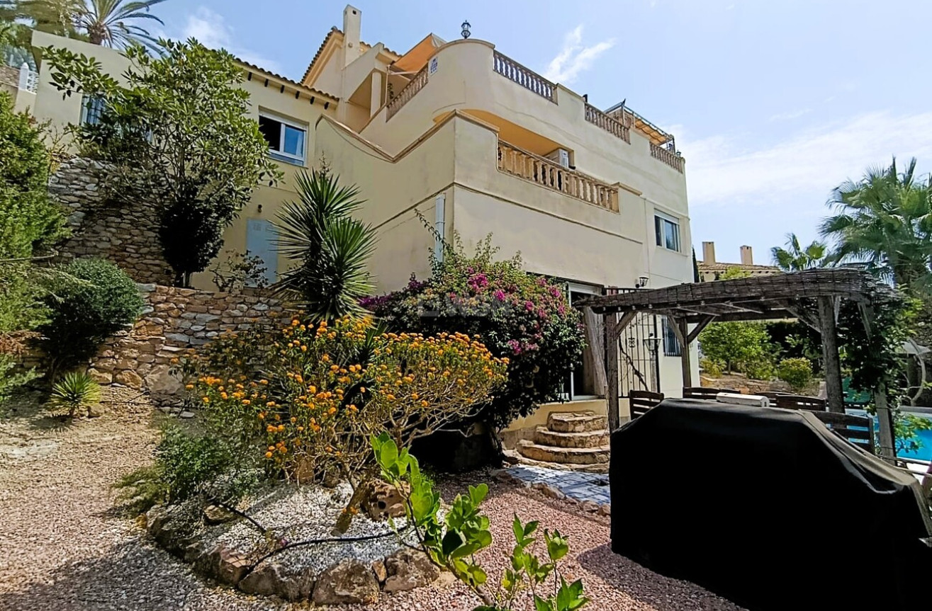 Odsprzedaż - Villa - Las Ramblas Golf - Inland