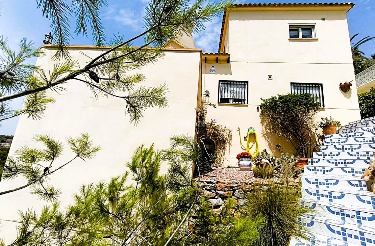 Odsprzedaż - Villa - Las Ramblas Golf - Inland