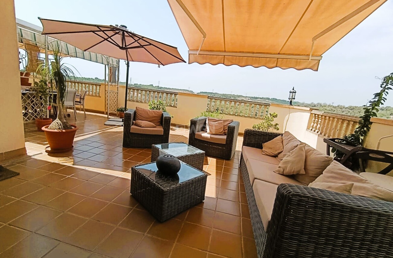 Odsprzedaż - Villa - Las Ramblas Golf - Inland