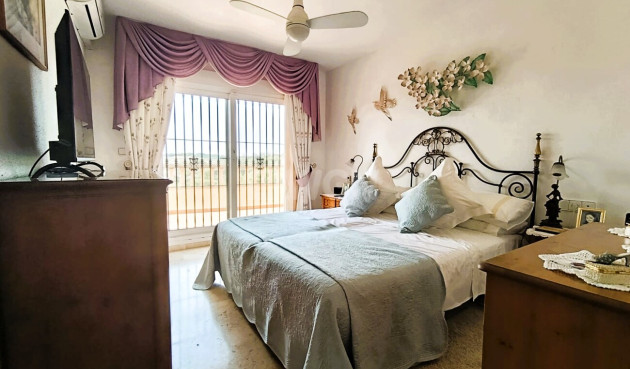 Odsprzedaż - Villa - Las Ramblas Golf - Inland