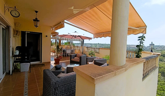 Odsprzedaż - Villa - Las Ramblas Golf - Inland