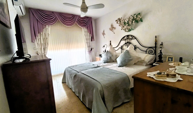 Odsprzedaż - Villa - Las Ramblas Golf - Inland