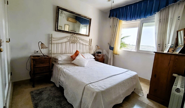 Odsprzedaż - Villa - Las Ramblas Golf - Inland