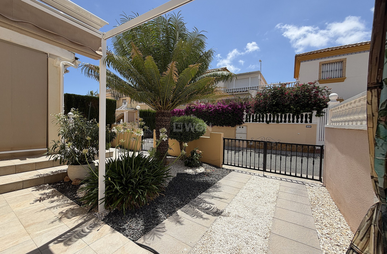 Odsprzedaż - Mieszkanie w bloku - Orihuela Costa - Costa Blanca