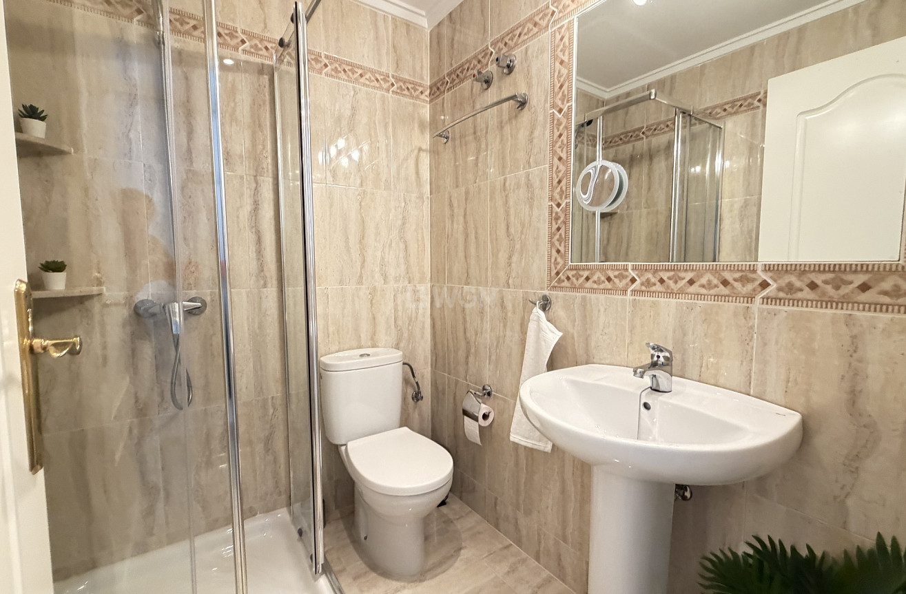 Odsprzedaż - Mieszkanie w bloku - Orihuela Costa - Costa Blanca