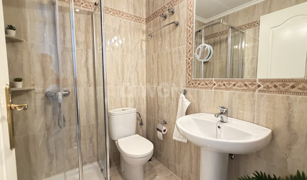 Odsprzedaż - Mieszkanie w bloku - Orihuela Costa - Costa Blanca