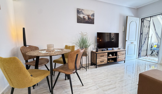 Odsprzedaż - Mieszkanie w bloku - Orihuela Costa - Costa Blanca