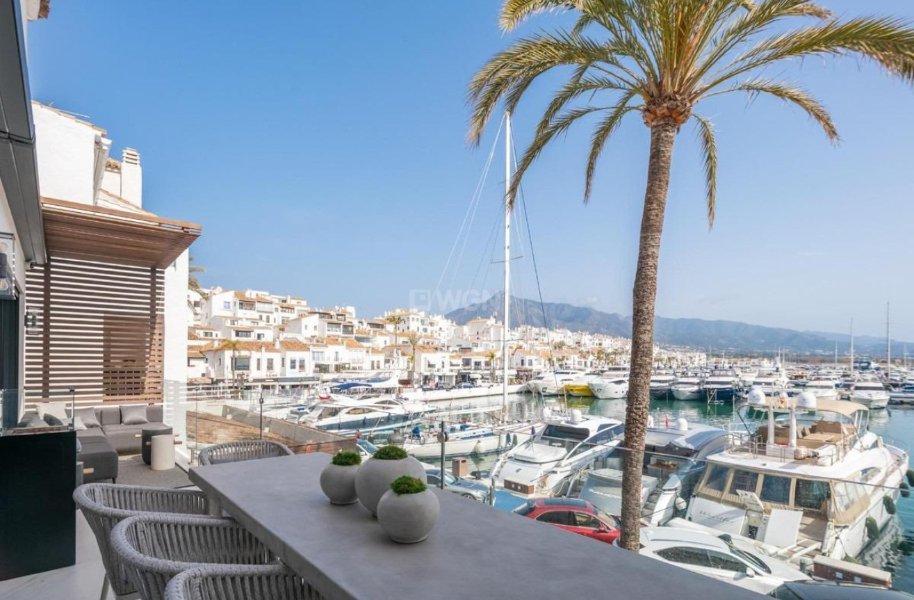 Odsprzedaż - Mieszkanie w bloku - Marbella - Puerto - Puerto Banús