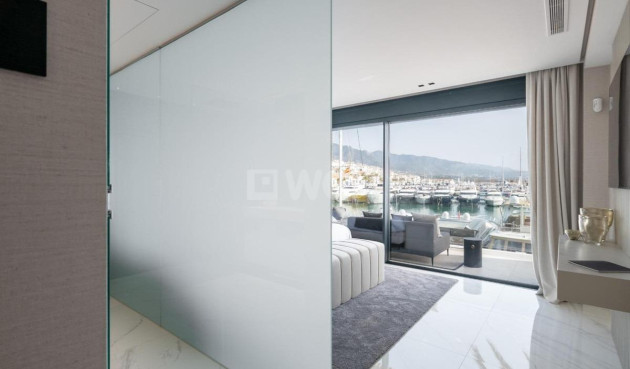 Odsprzedaż - Mieszkanie w bloku - Marbella - Puerto - Puerto Banús