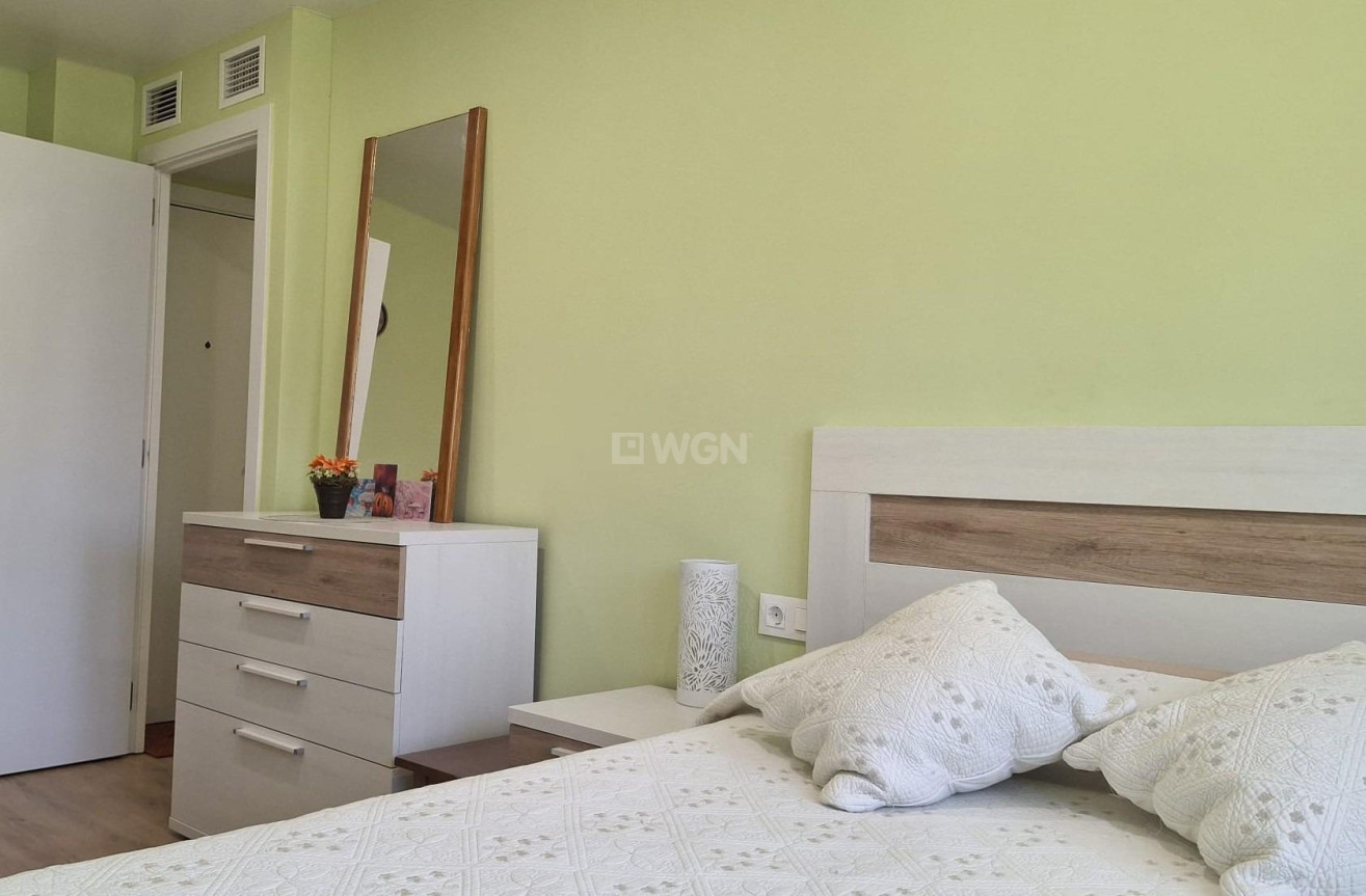 Reventa - Apartamento / piso - Torrevieja - Centro