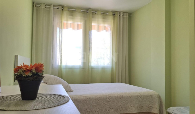 Reventa - Apartamento / piso - Torrevieja - Centro