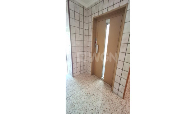Reventa - Apartamento / piso - Torrevieja - Centro
