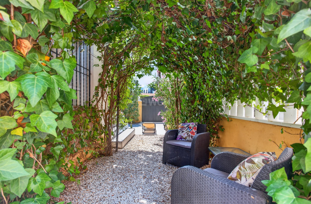 Odsprzedaż - Villa - Orihuela Costa - Costa Blanca