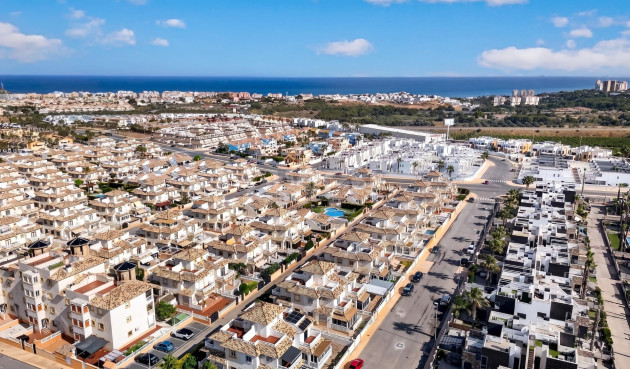Odsprzedaż - Villa - Orihuela Costa - Costa Blanca