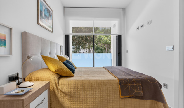 Odsprzedaż - Mieszkanie w bloku - Torrevieja - Costa Blanca
