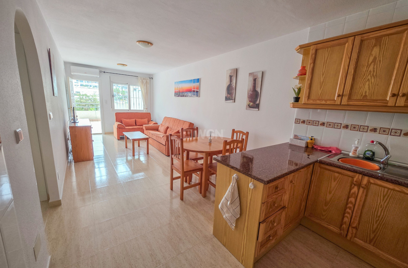 Odsprzedaż - Mieszkanie w bloku - Villamartin - Costa Blanca