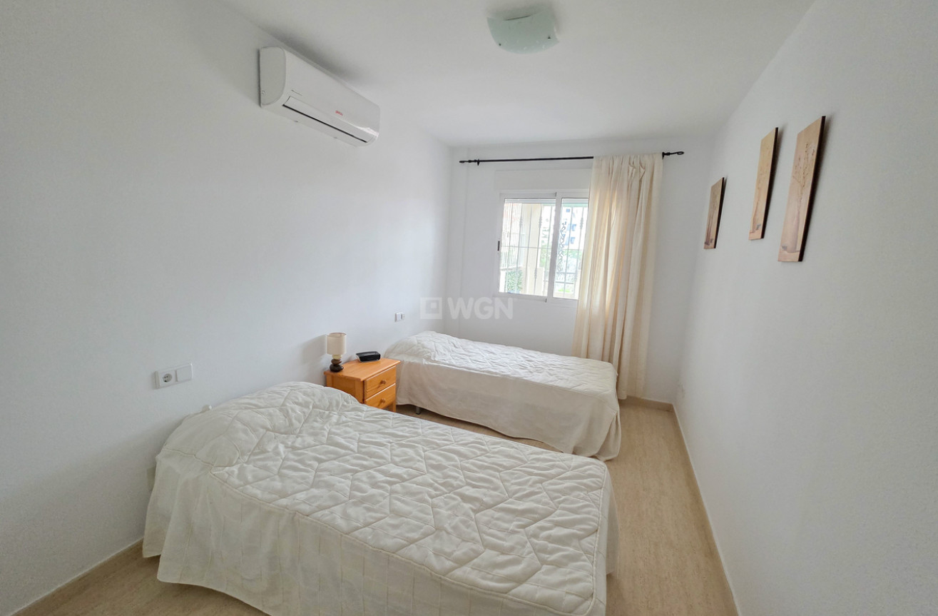 Odsprzedaż - Mieszkanie w bloku - Villamartin - Costa Blanca