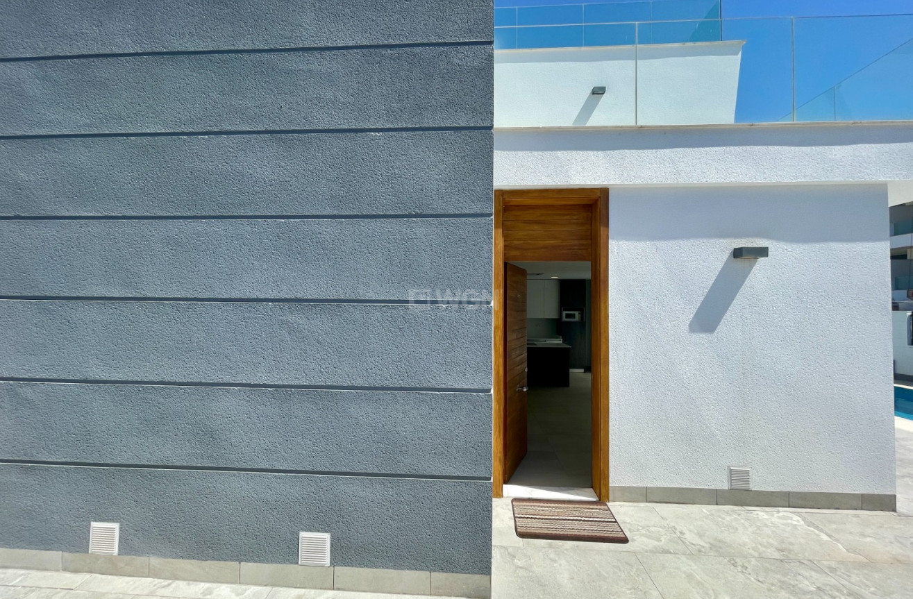 Odsprzedaż - Villa - Benijofar - Costa Blanca