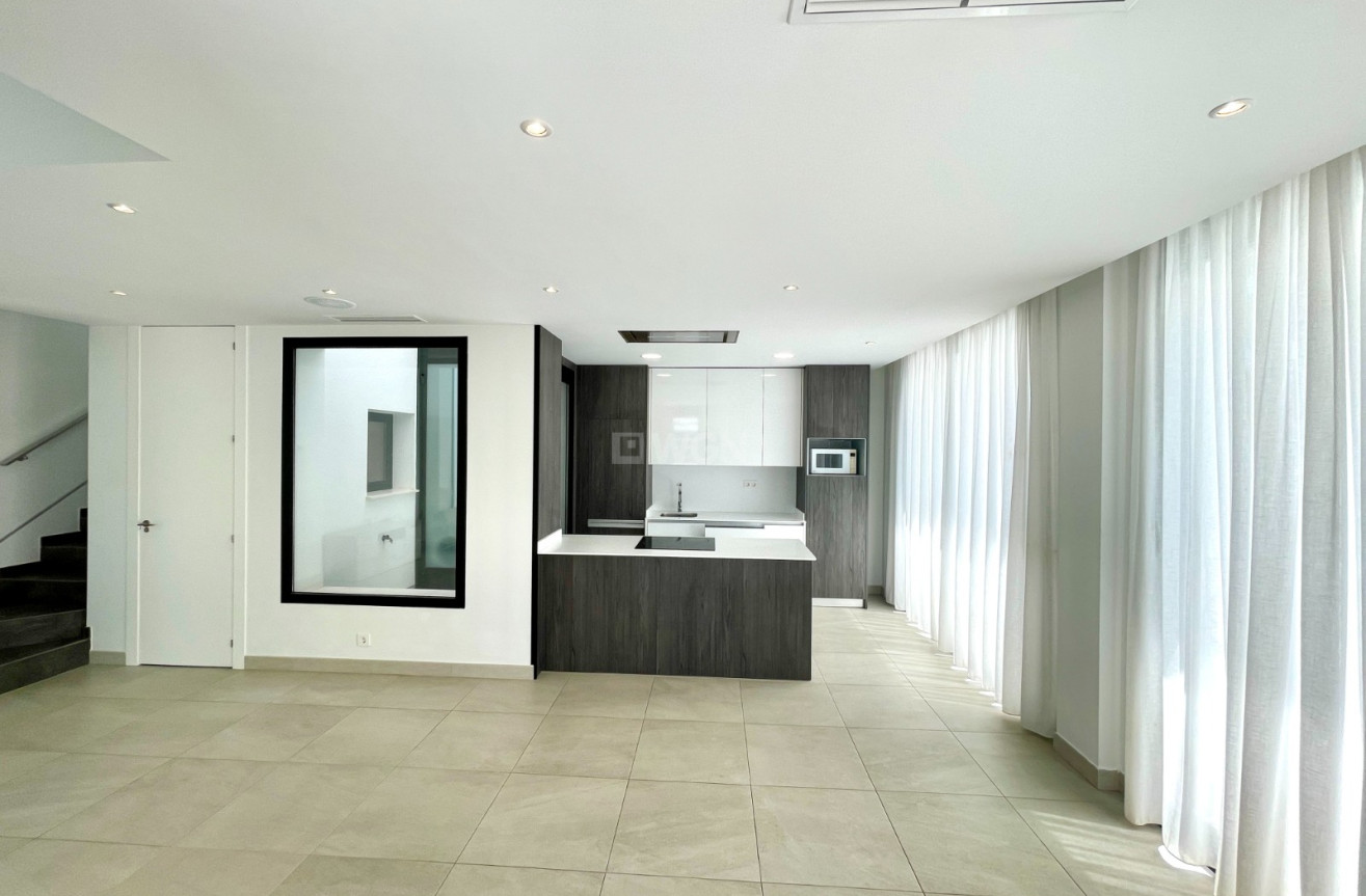 Odsprzedaż - Villa - Benijofar - Costa Blanca