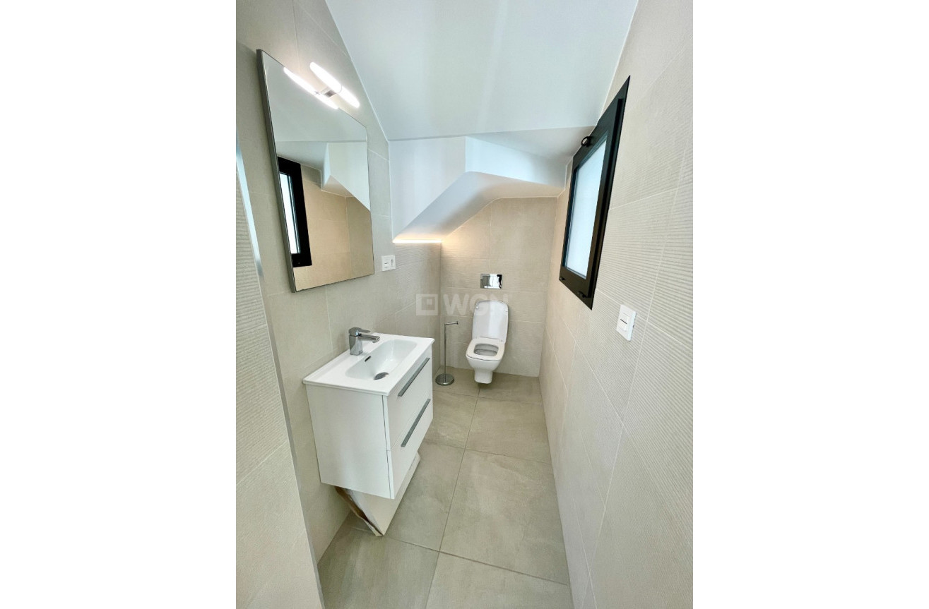 Odsprzedaż - Villa - Benijofar - Costa Blanca