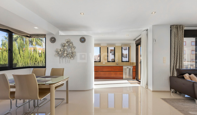 Odsprzedaż - Villa - Orihuela Costa - Costa Blanca