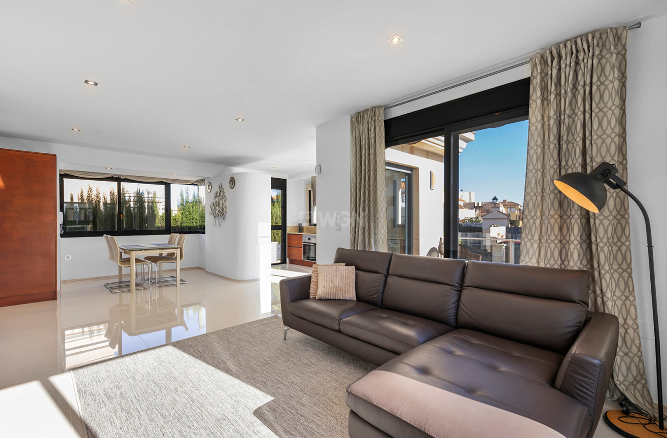 Odsprzedaż - Villa - Orihuela Costa - Costa Blanca