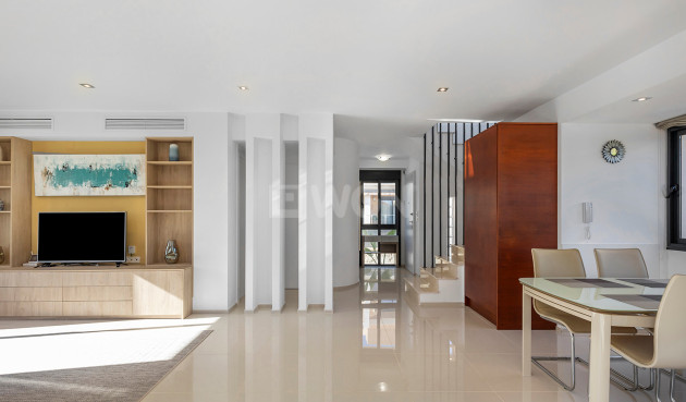 Odsprzedaż - Villa - Orihuela Costa - Costa Blanca